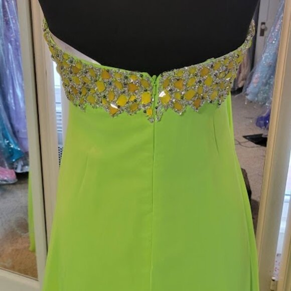 Terani Couture Neon lime green prom dress - Picture 7 of 9